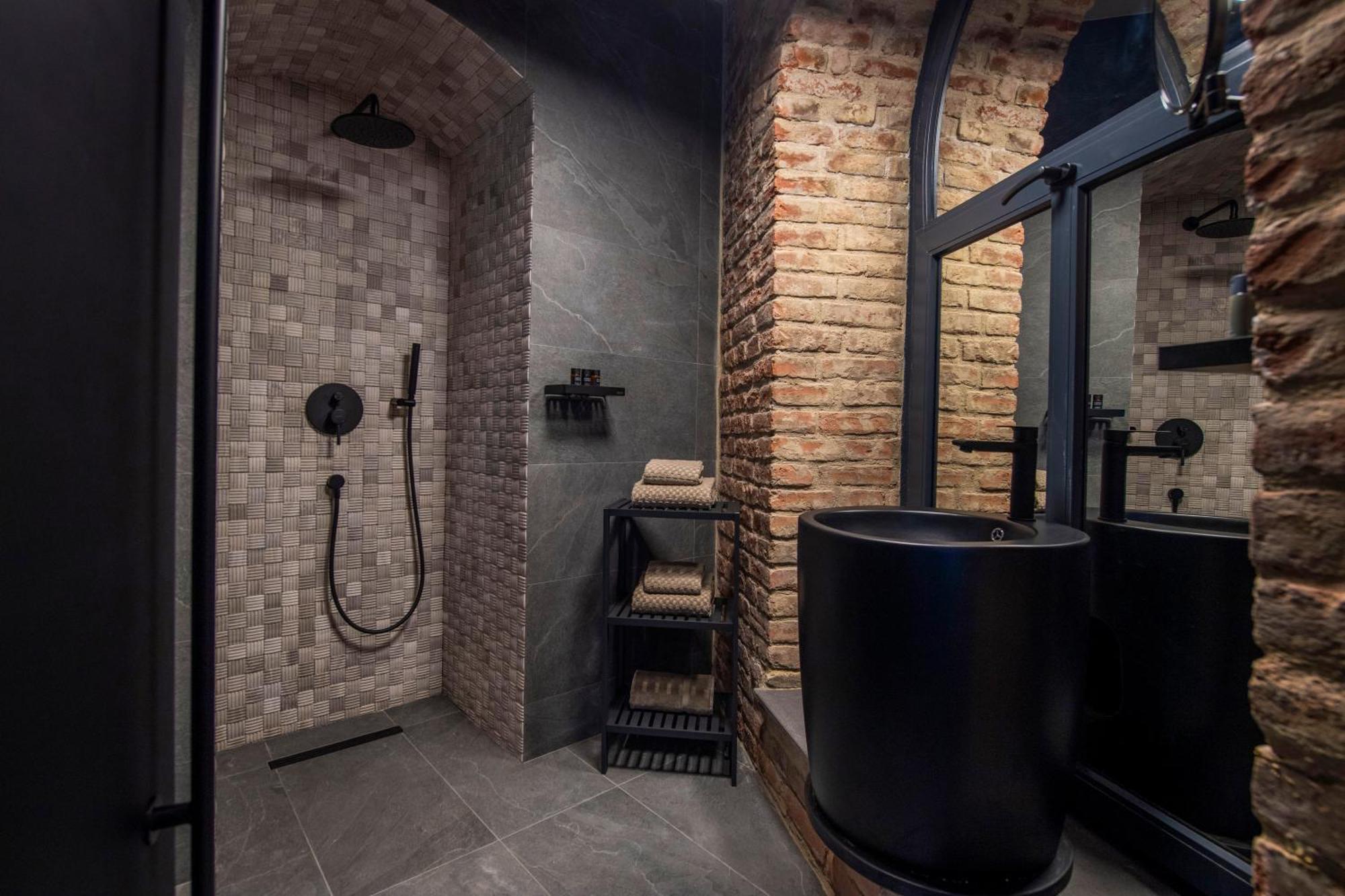 Qarvasla Hotel 第比利斯 客房 照片