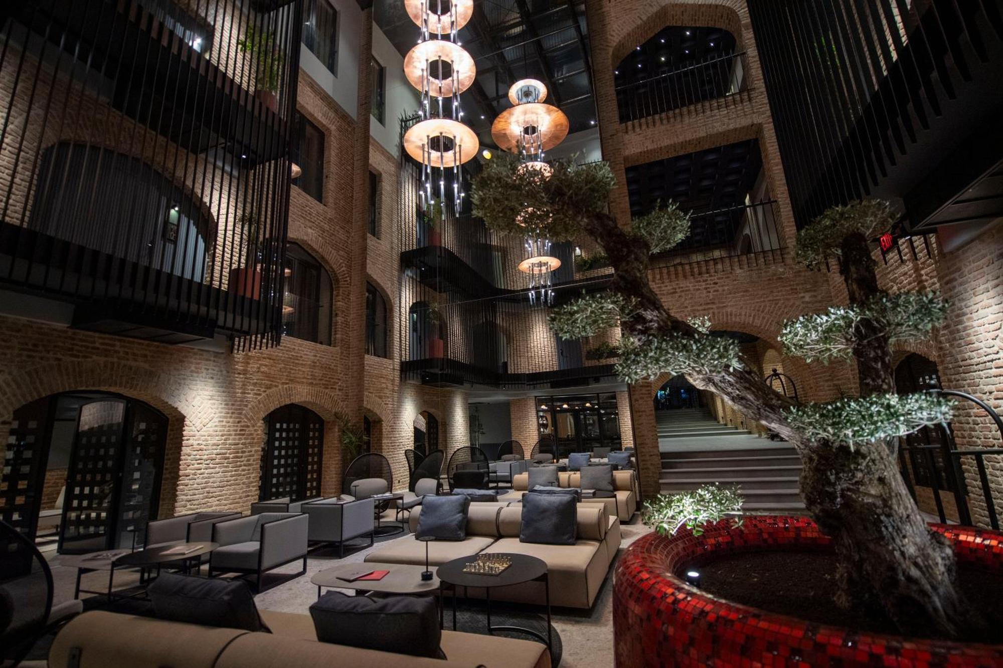 Qarvasla Hotel 第比利斯 外观 照片