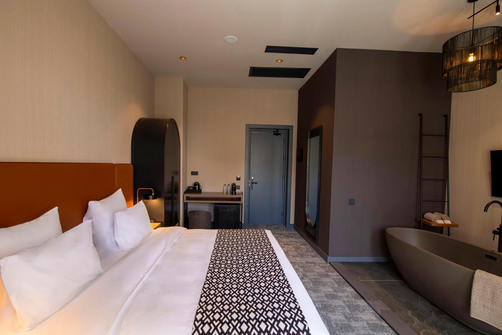 Qarvasla Hotel 第比利斯 外观 照片